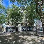 Cosy Hideaway Near Montparnasse
