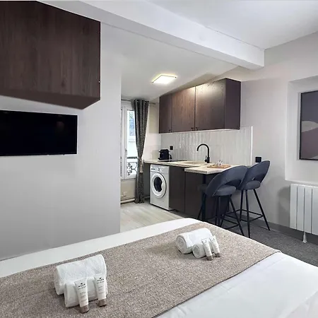 Appartamento Cosy Hideaway Near Montparnasse Parigi